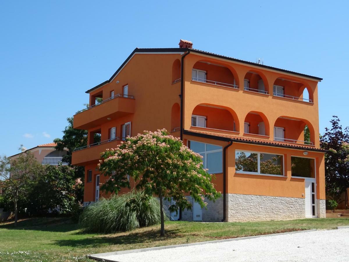 Apartments Orange Medulin Kültér fotó