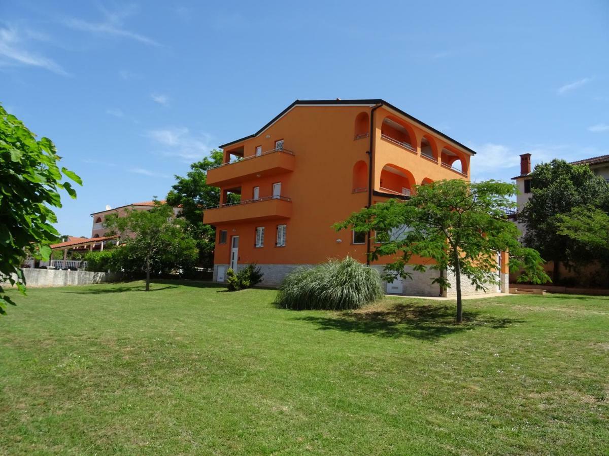 Apartments Orange Medulin Kültér fotó